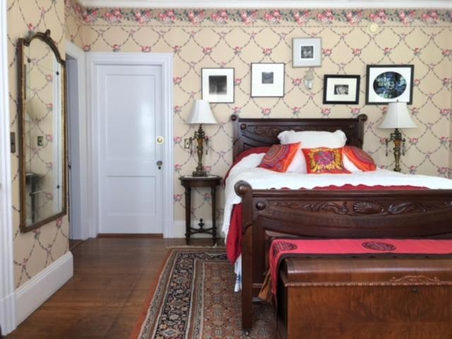 Munroe Inn Boutique Hotel Оберн Экстерьер фото